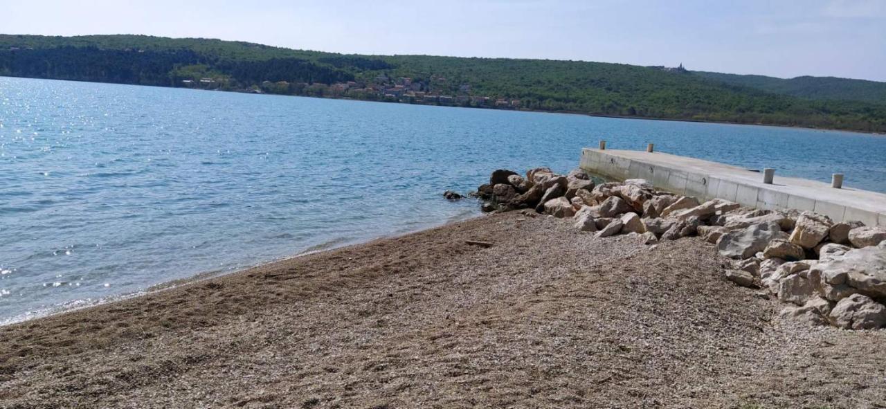 Apartmán Dajana 4+2 *